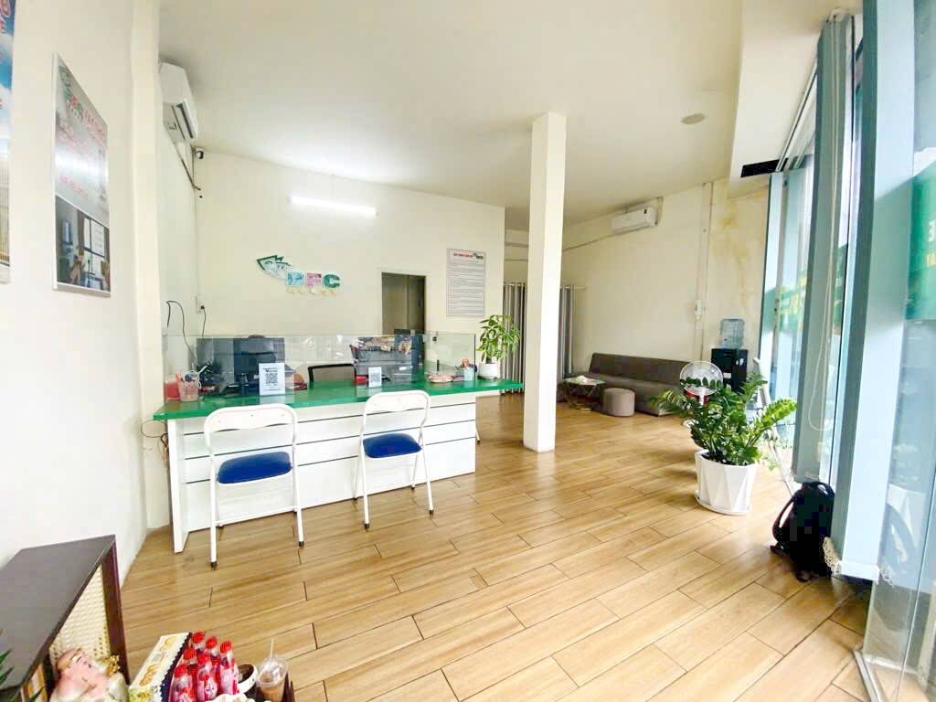 Bán nhà mặt tiền kinh doanh Dương Bá Trạc, Phường 1, Quận 8, giá 13,5 tỷ